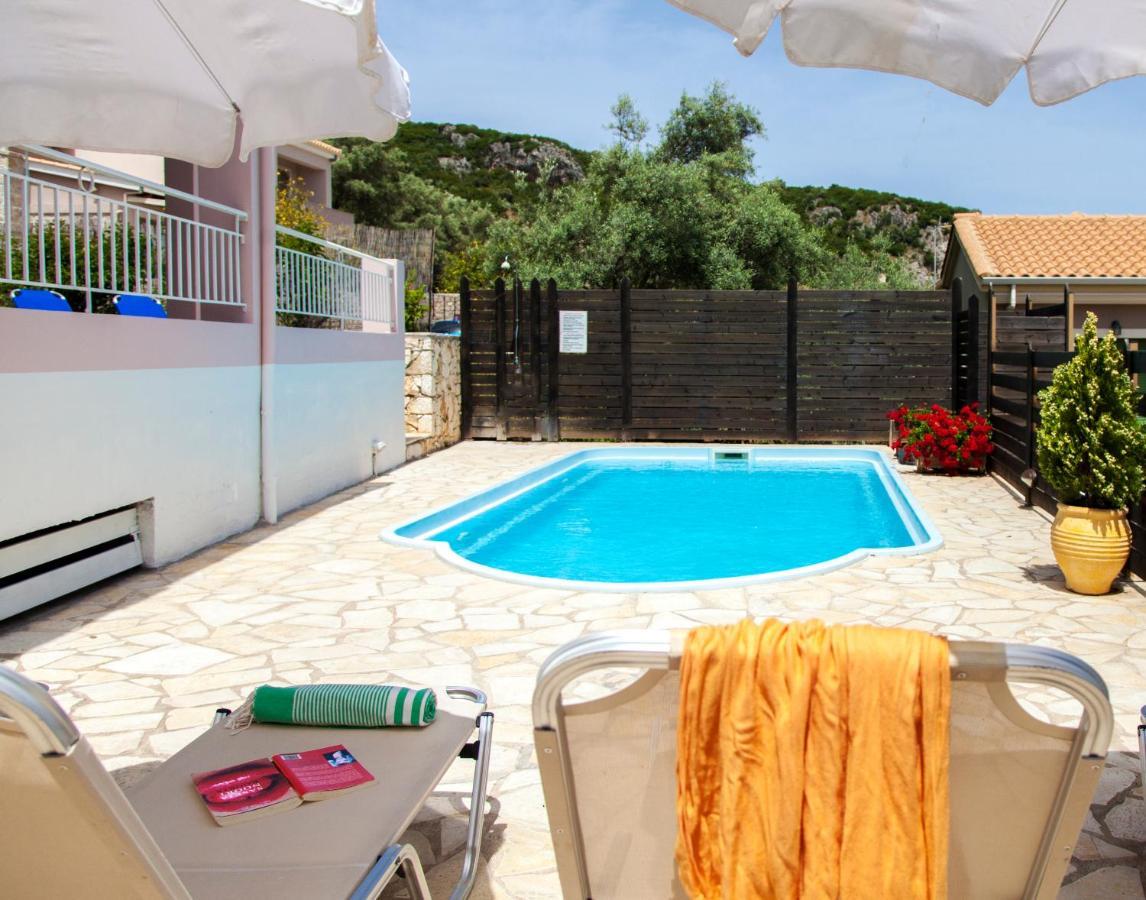 Villa Nikoleta Apolpaina Ngoại thất bức ảnh